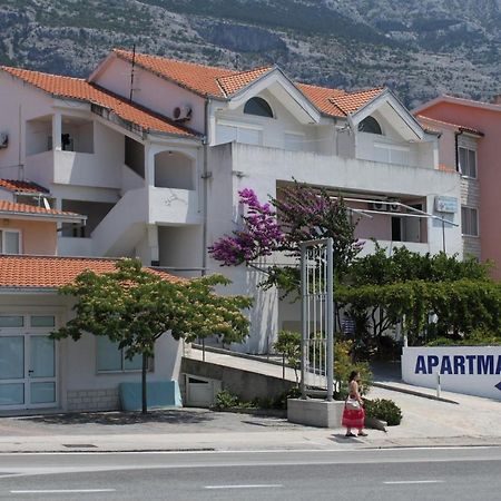 Apartments with a parking space Makarska - 6693 Zewnętrze zdjęcie