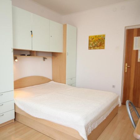 Apartments with a parking space Makarska - 6693 Pokój zdjęcie