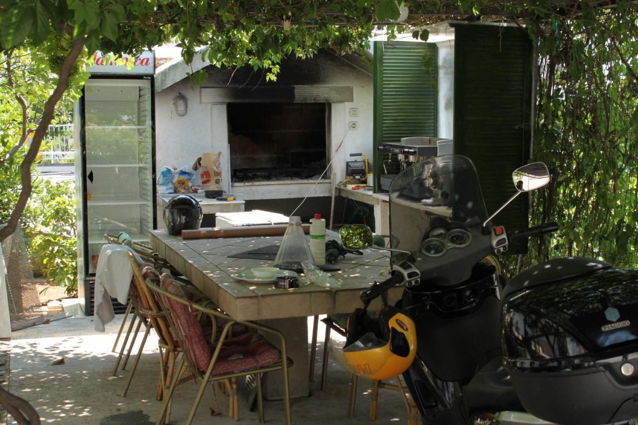 Apartments with a parking space Makarska - 6693 Zewnętrze zdjęcie