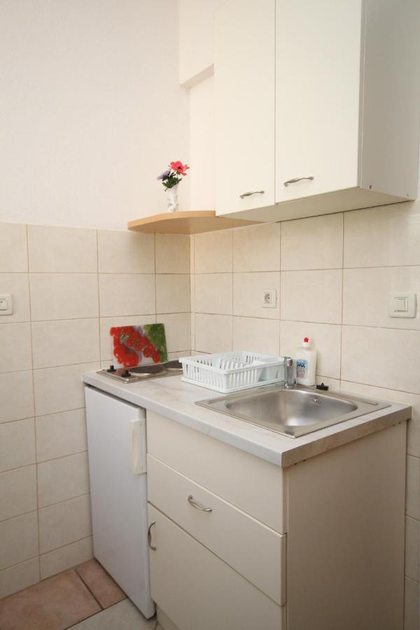 Apartments with a parking space Makarska - 6693 Zewnętrze zdjęcie
